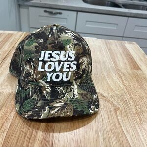 Camouflage 'Jesus Loves You' Cap